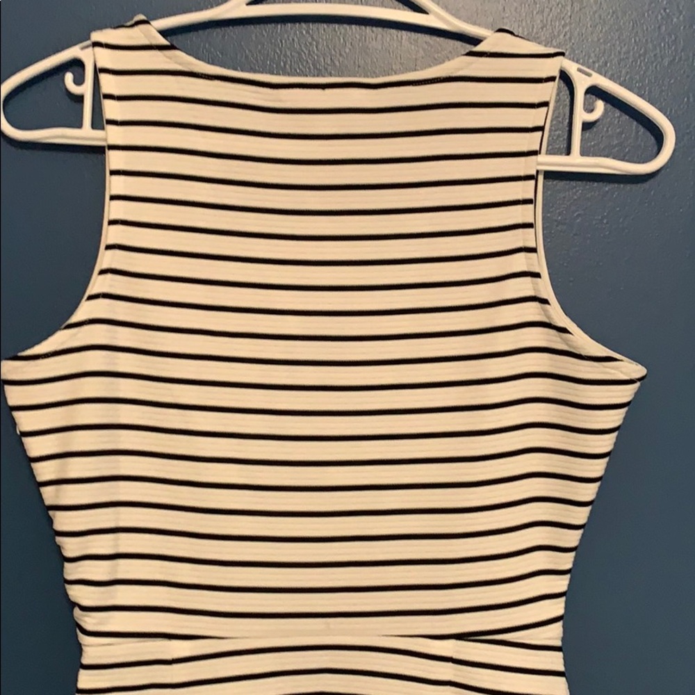 Striped dress - Picture 5 of 5